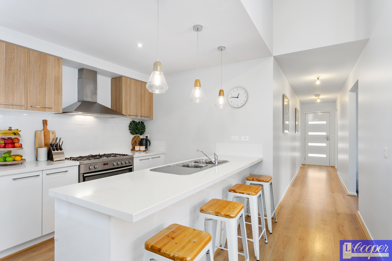 015_Open2view_ID643923-23_Melrose_Place_Somerville