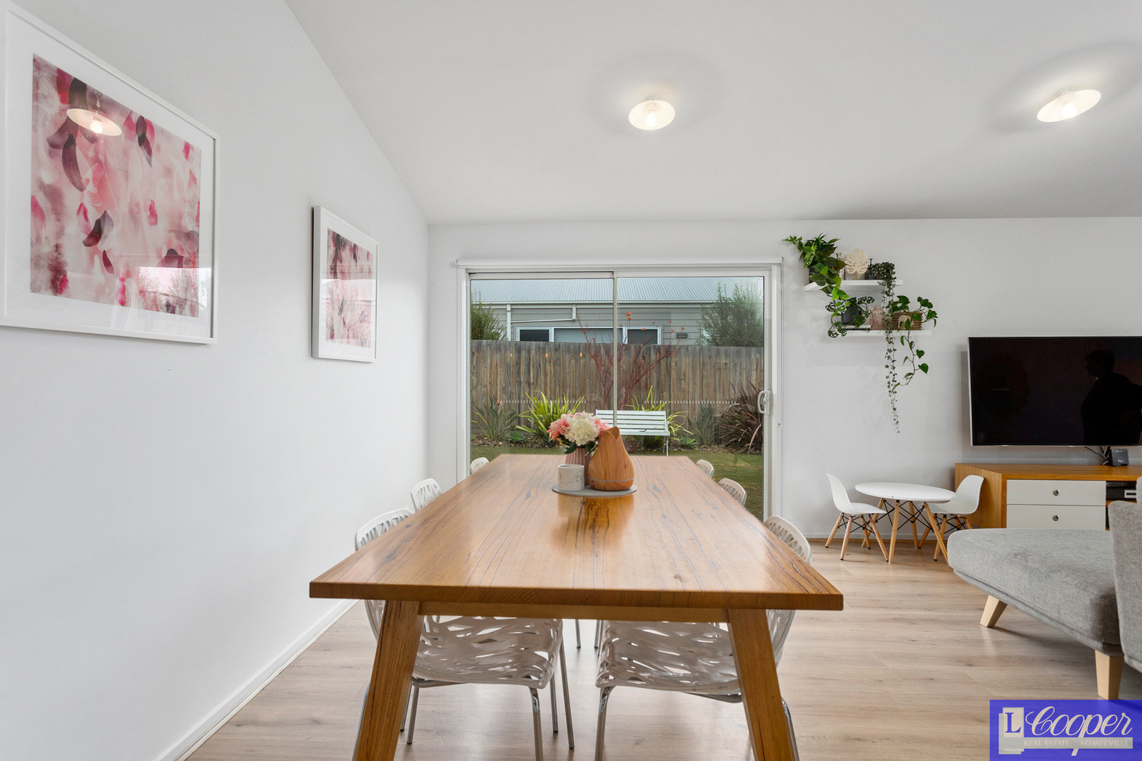 016_Open2view_ID643923-23_Melrose_Place_Somerville