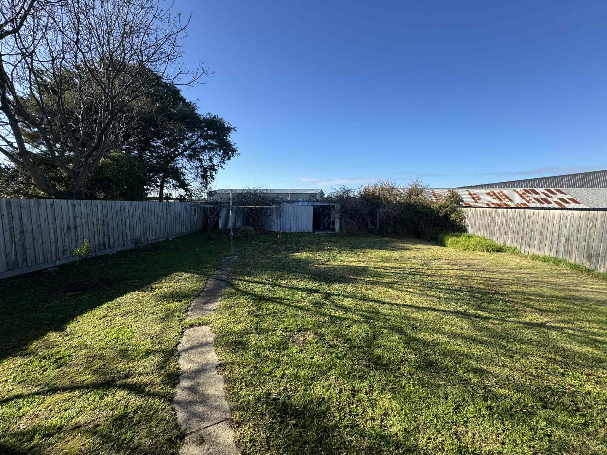 139b0d55-499c-46a8-9f3f-c9de5b6307a8