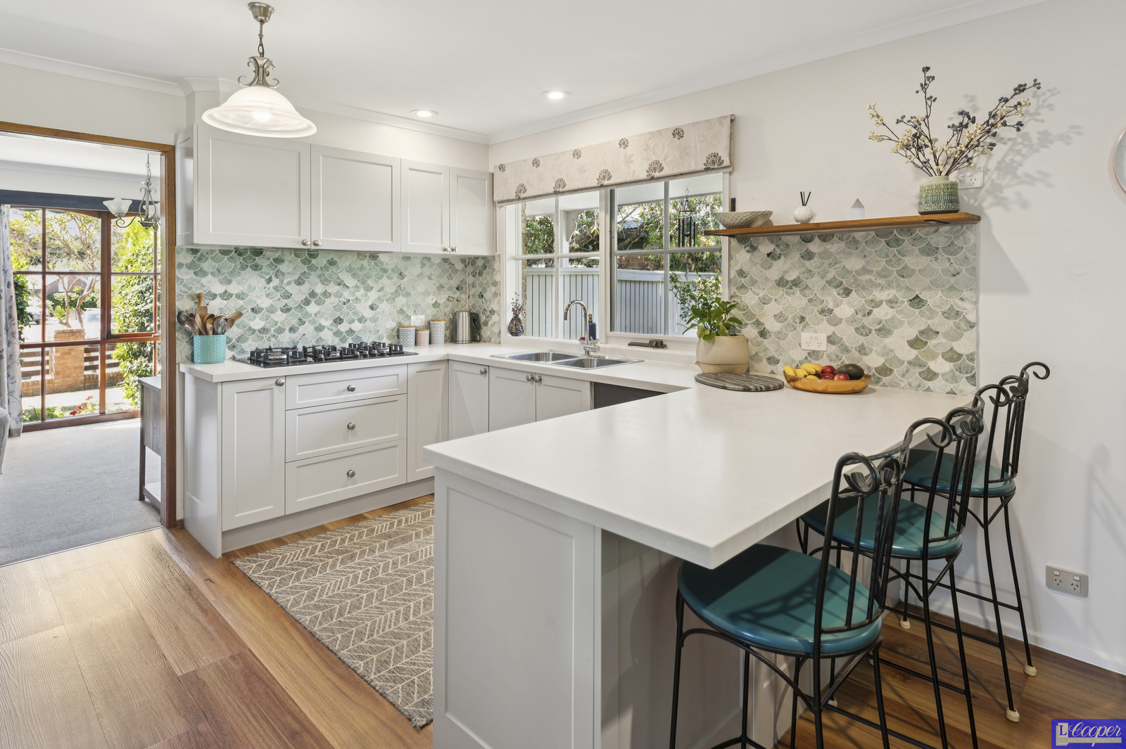 002_Open2view_ID988867-8_Blackwood_Rise
