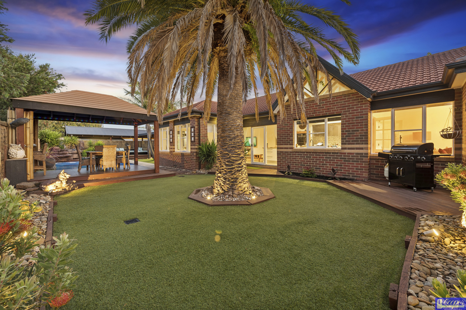 017_Open2view_ID988865-11_Leonina_Court