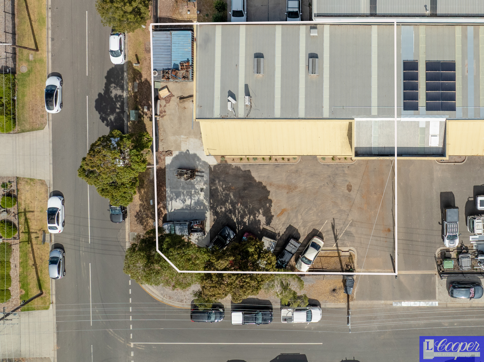 002_Open2view_ID993866-5_Arduina_Street