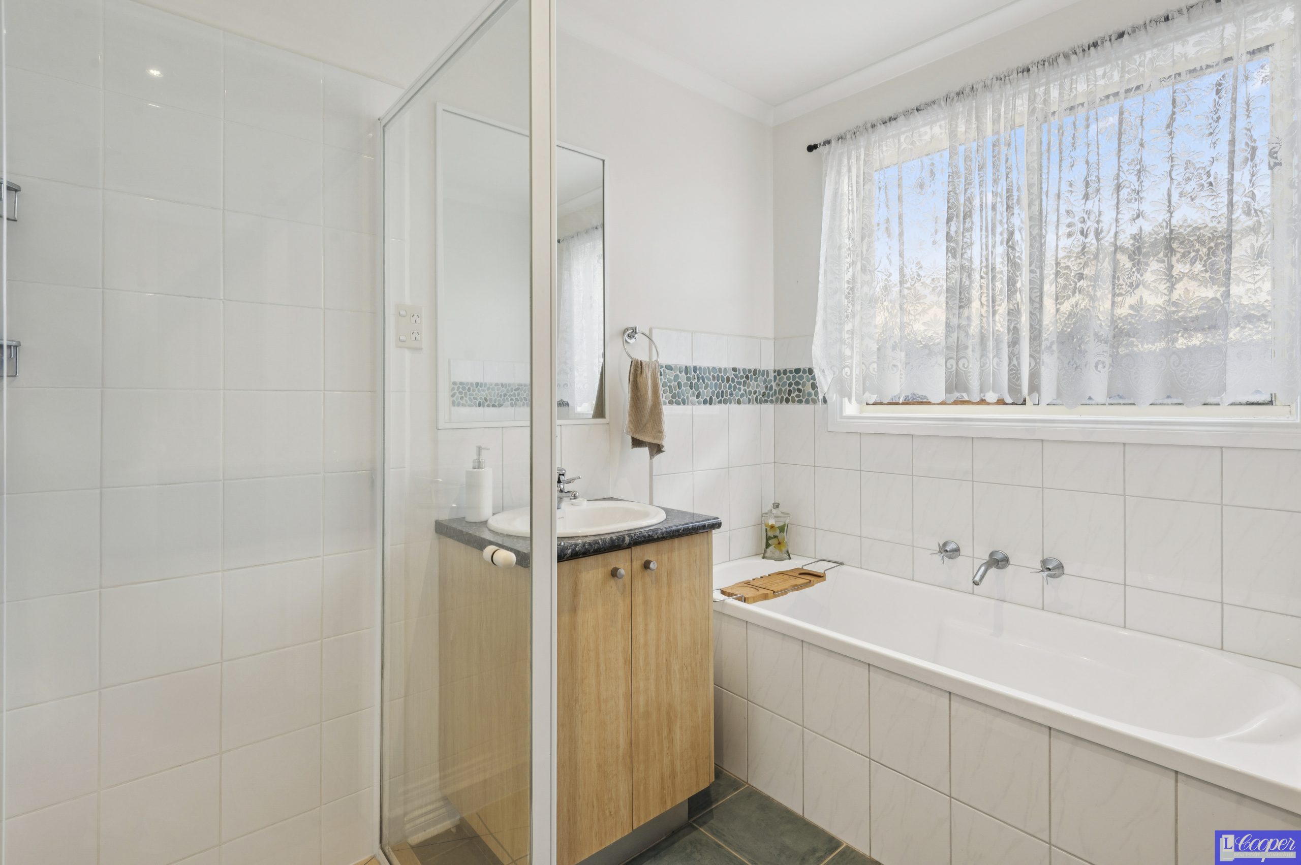 005_Open2view_ID994928-23_Lavender_Lane