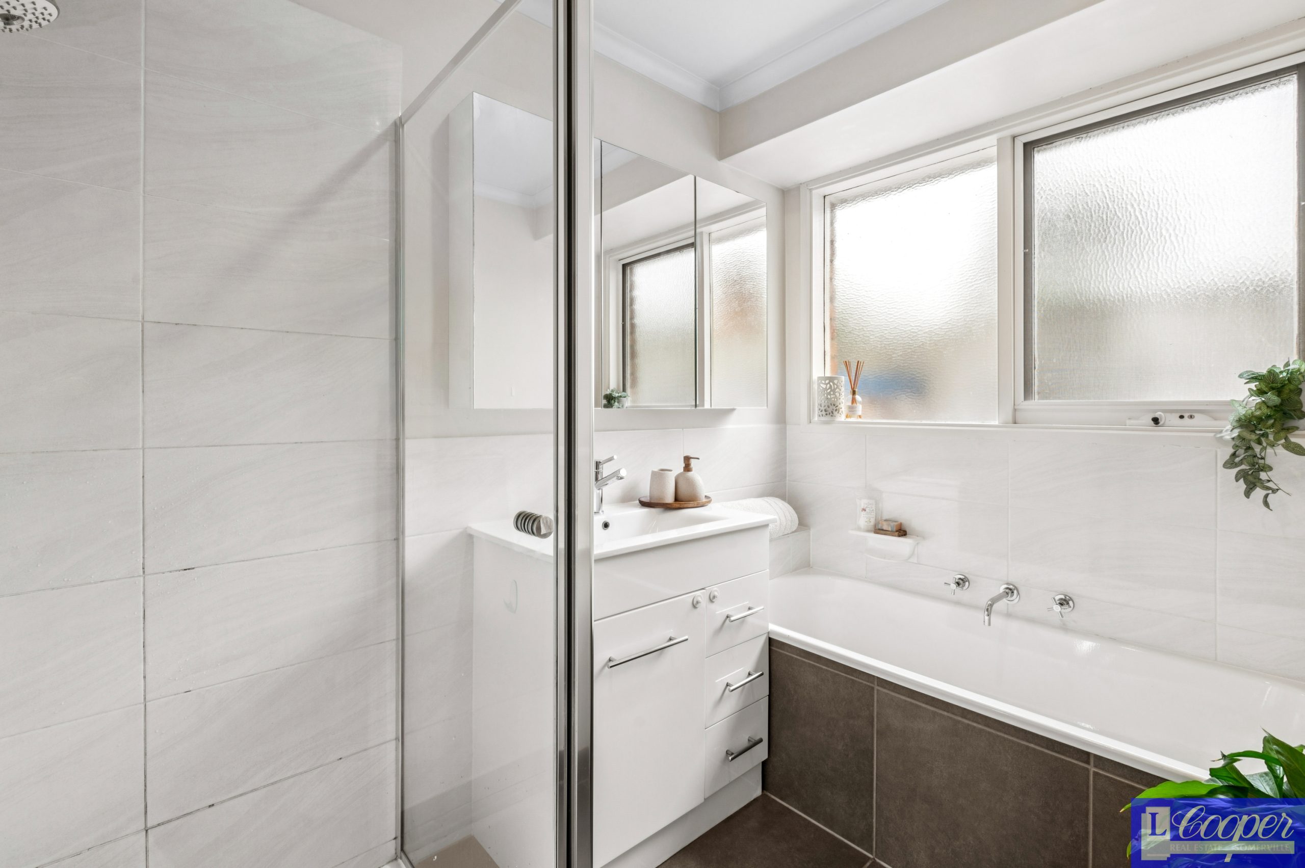 014_Open2view_ID994926-69_Clarendon_Drive