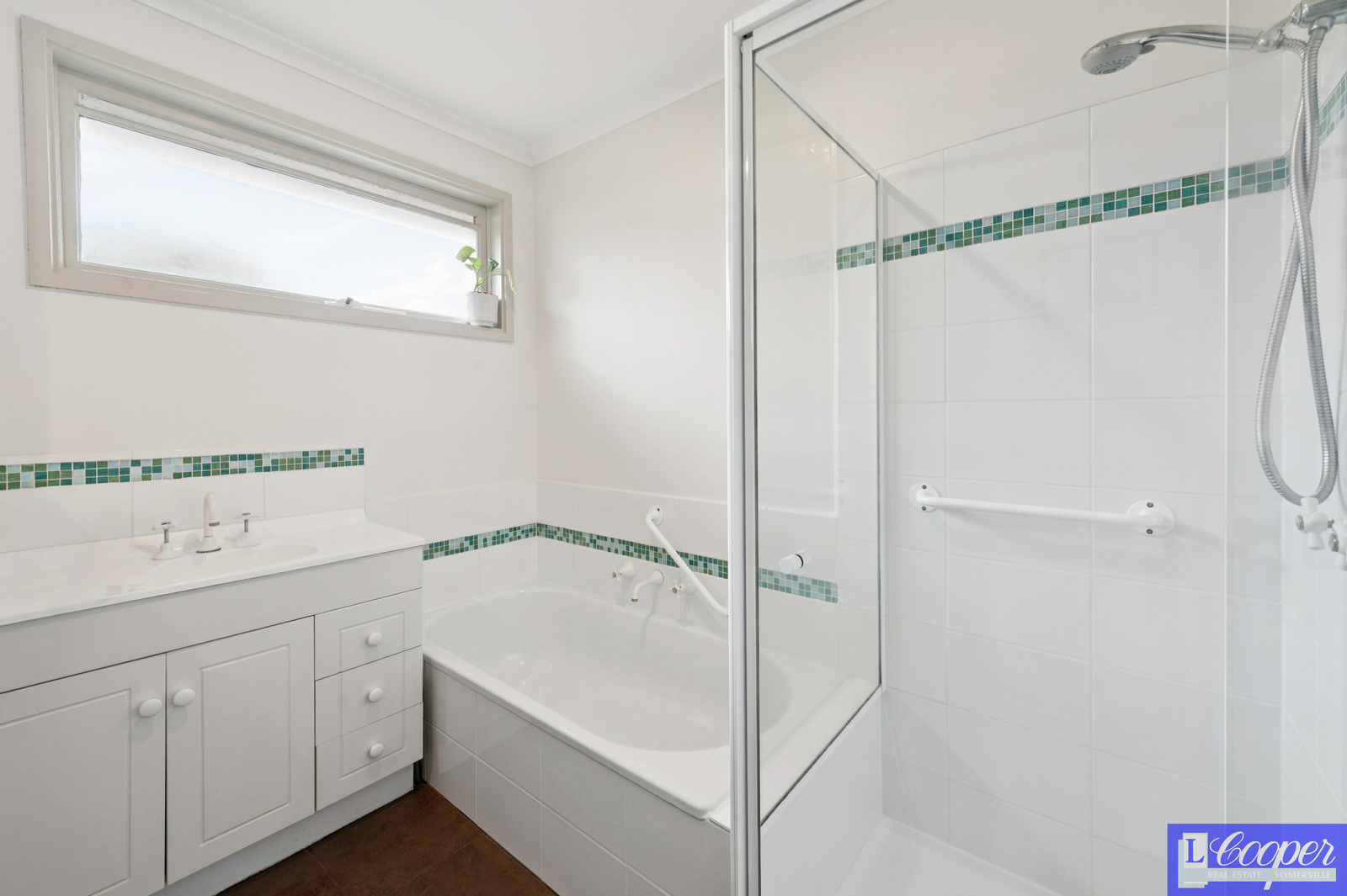 016_Open2view_ID998415-1_6_Park_Lane
