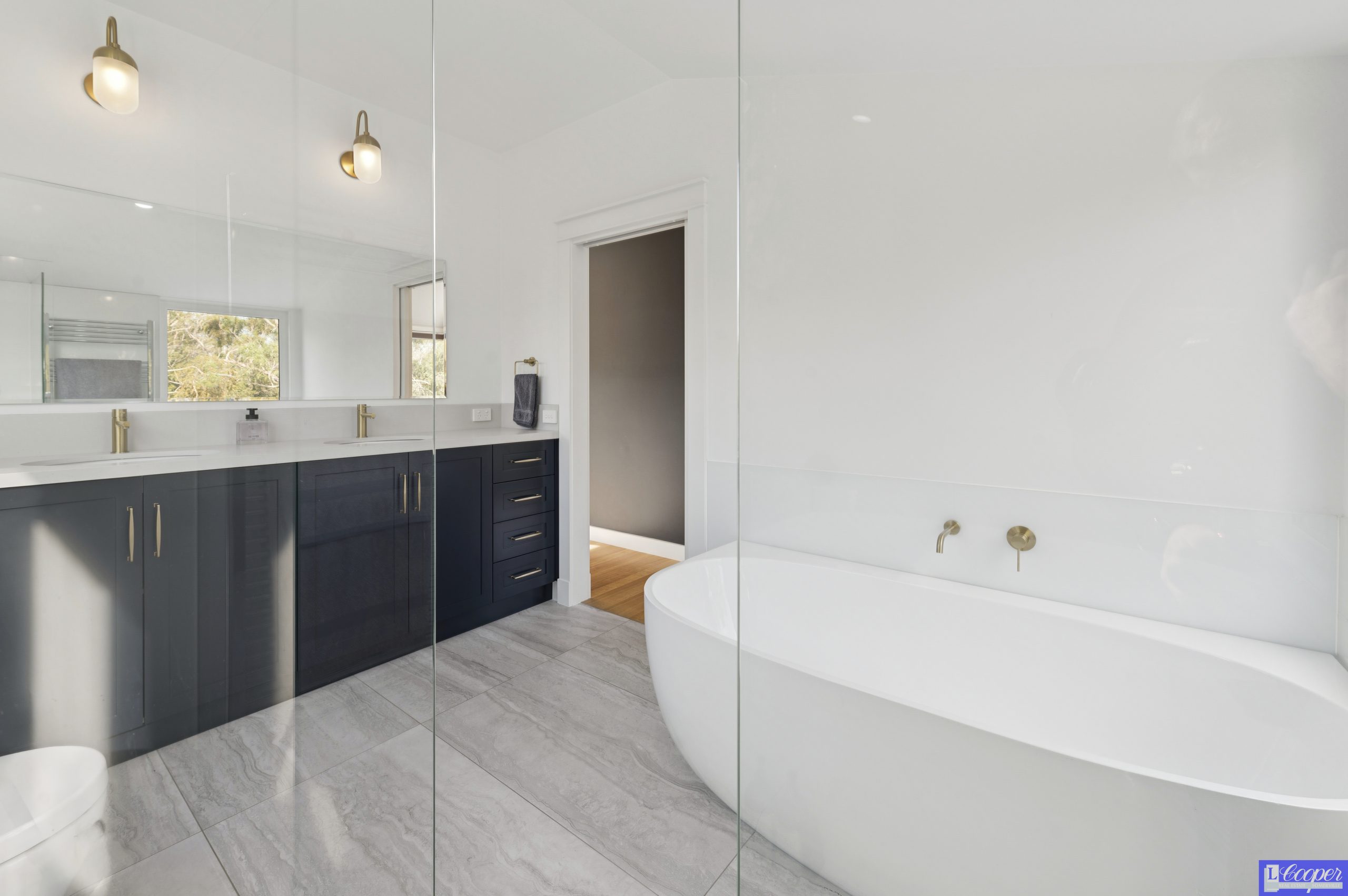 015_Open2view_ID1017719-4_Bembridge_Road