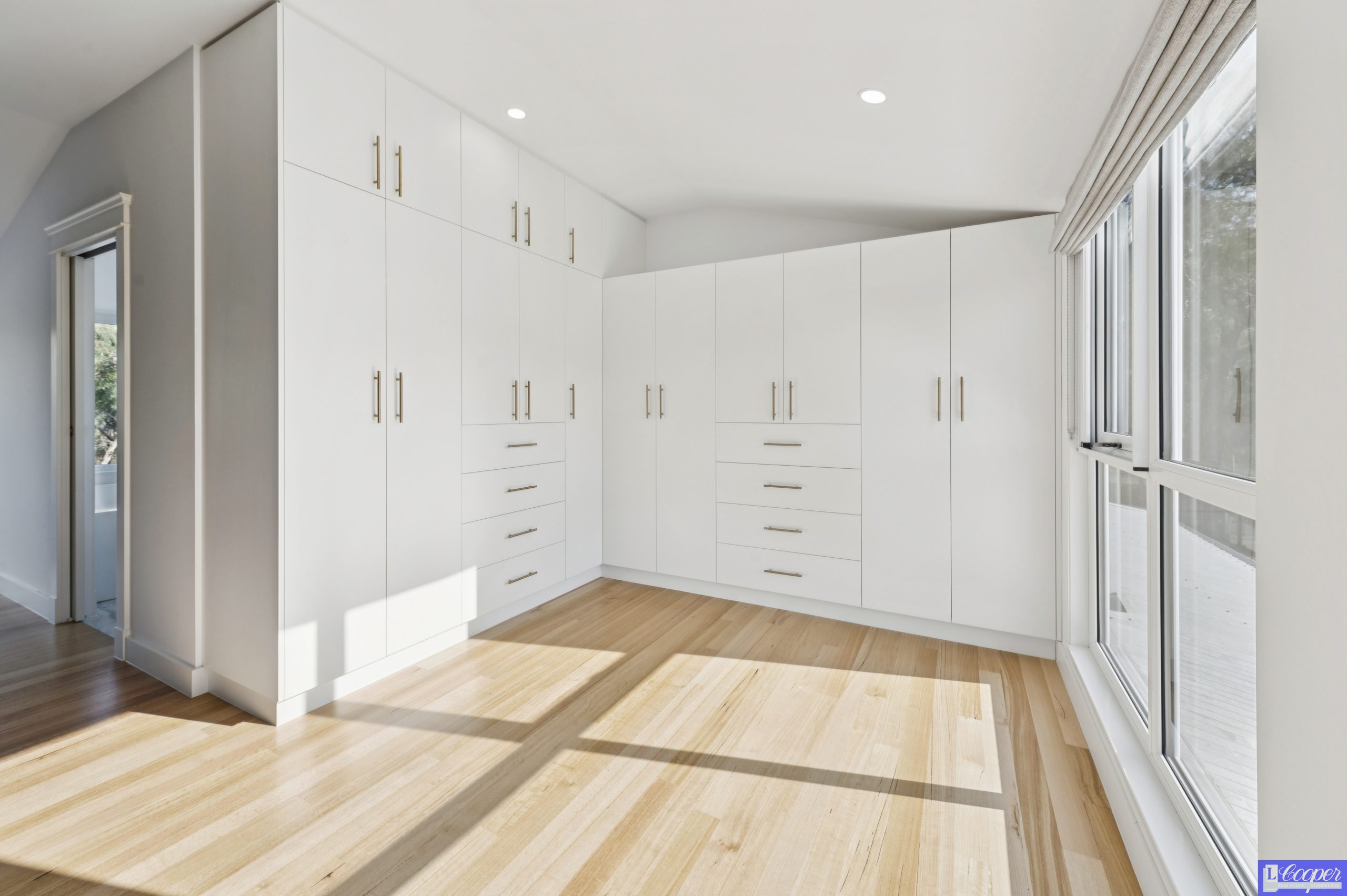 017_Open2view_ID1017719-4_Bembridge_Road